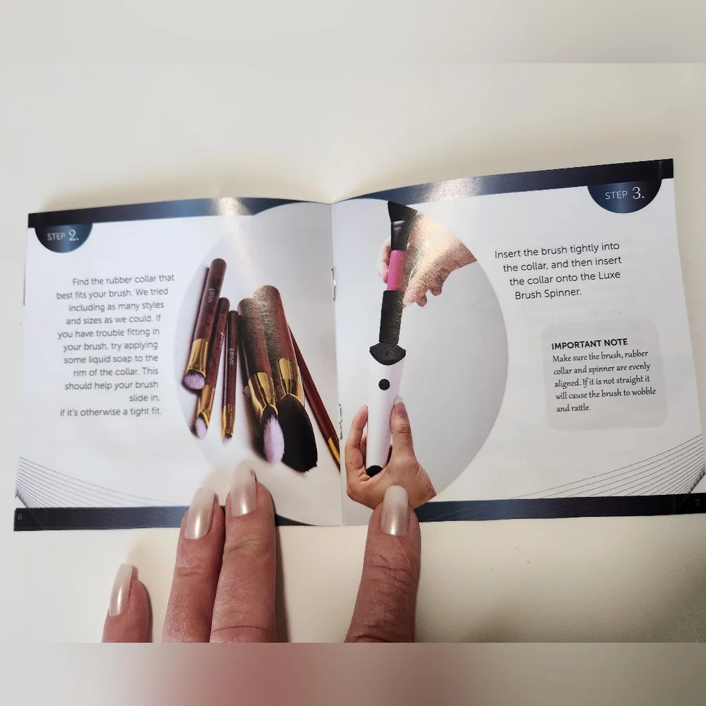 Luxe Make-up Brush Cleaner NIB